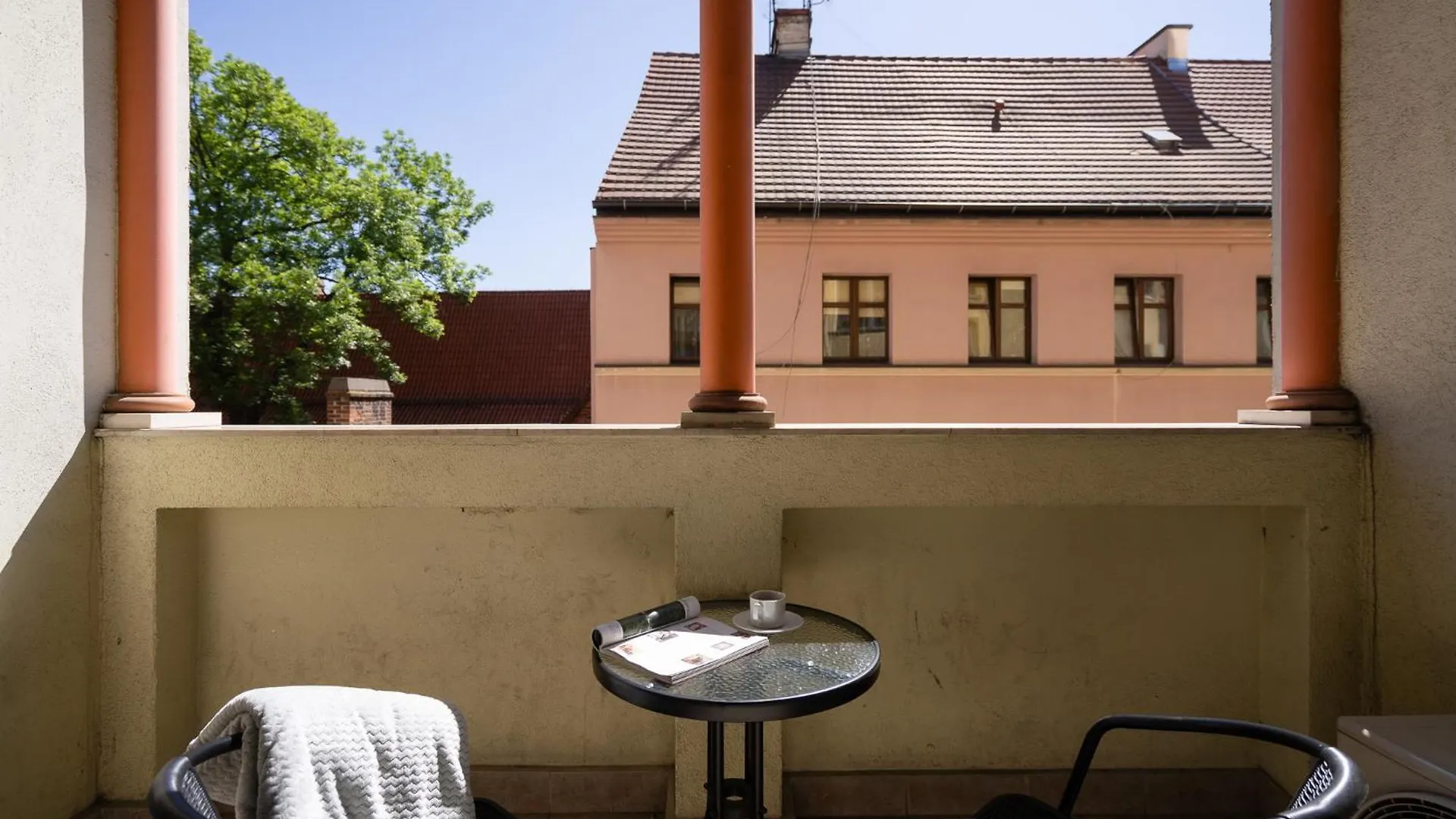 Leoapart Wroclaw 0*,  Poland